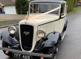 Vintage car for weddings in High Wycombe